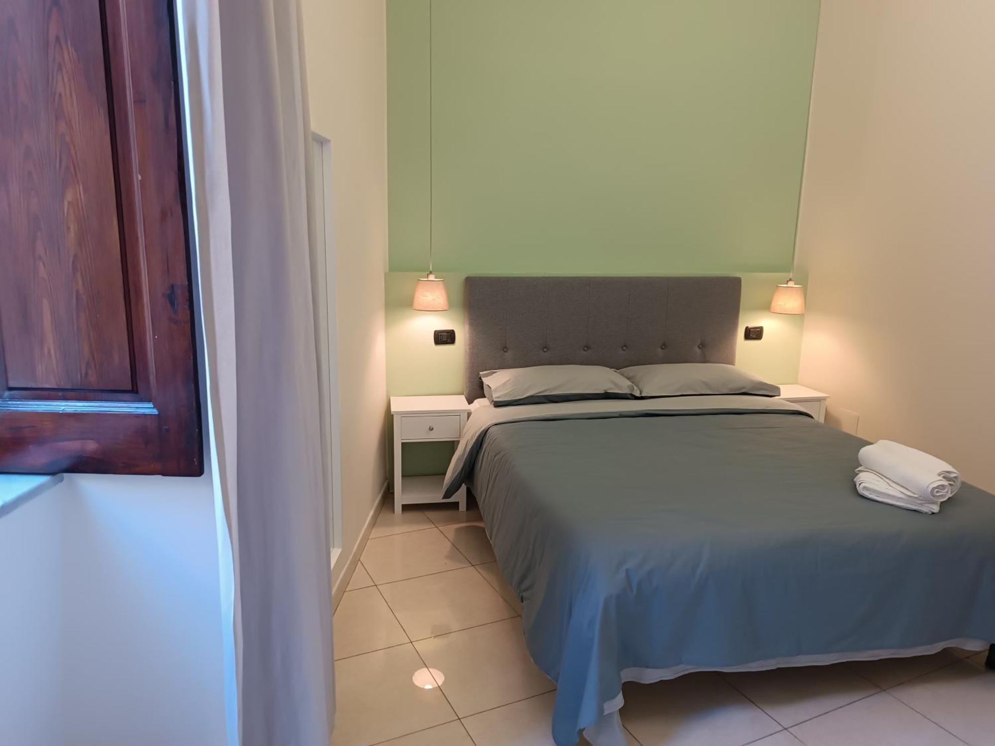 Residenza Geri - Suite And Home Napoli Centro Eksteriør bilde